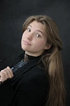 Мария Тихонова  (носит брекеты) 